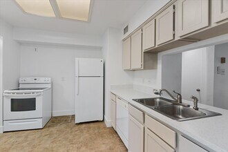 4924 Oak Blf in Mesquite, TX - Building Photo - Building Photo