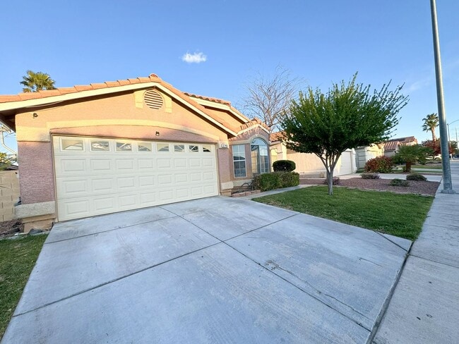 3740 Alliance St in Las Vegas, NV - Building Photo - Building Photo
