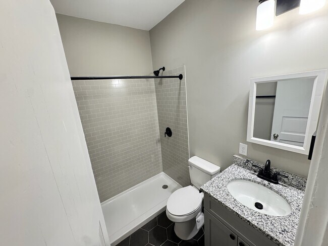 3119 Oak Hill Ave, Unit 3119-A in St. Louis, MO - Foto de edificio - Building Photo