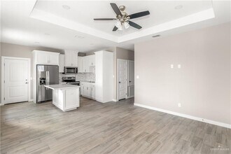 3186 Briggs Rd in Weslaco, TX - Building Photo - Building Photo