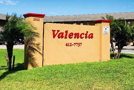 Valencia Apartments in Harlingen, TX - Building Photo