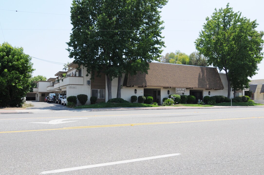 Aquino Park Apartments in Campbell, CA - Building Photo