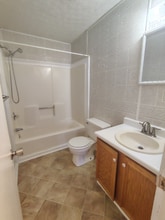 22 Fonda Dr in Lynchburg, VA - Foto de edificio - Building Photo