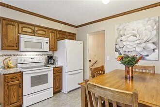 7181 Braemar Ln in St. Paul, MN - Building Photo - Building Photo