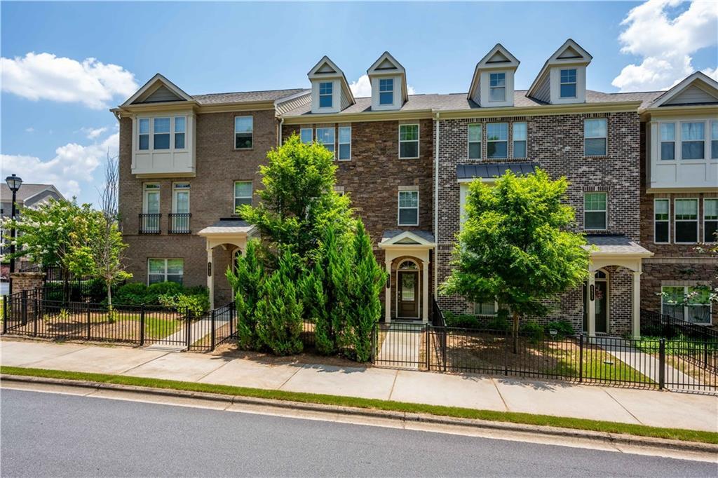 5921 Ter Bnd Wy in Peachtree Corners, GA - Building Photo