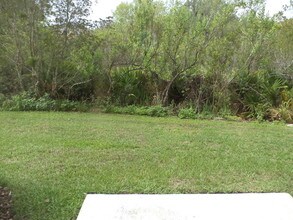 8505 Sandpiper Ridge Ave in Tampa, FL - Building Photo - Building Photo
