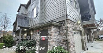 8078 NE Miriam Way in Hillsboro, OR - Building Photo