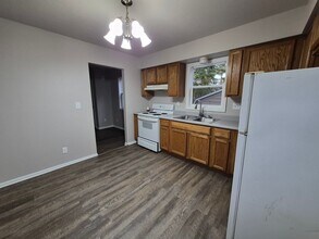 1800 Allison Ave in Des Moines, IA - Building Photo - Building Photo