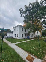 8 S Main St in West Carthage, NY - Building Photo