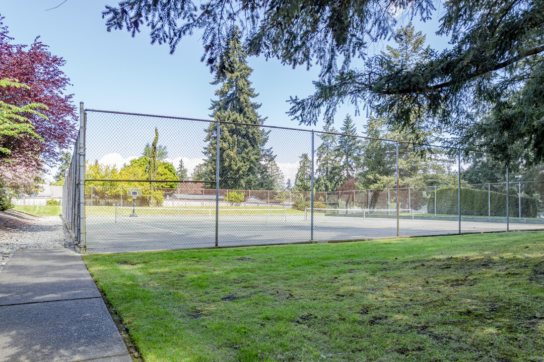 Quail Run Condominiums in Federal Way, WA - Building Photo