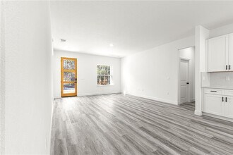 15413 SW 65th Ter Rd in Ocala, FL - Building Photo - Building Photo