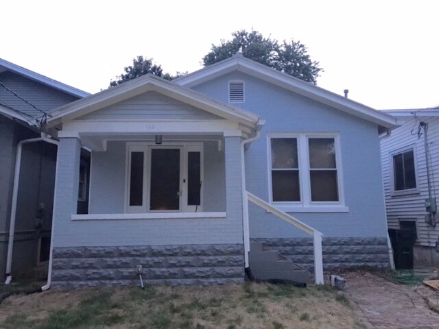 120 Claremont Ave in Louisville, KY - Building Photo