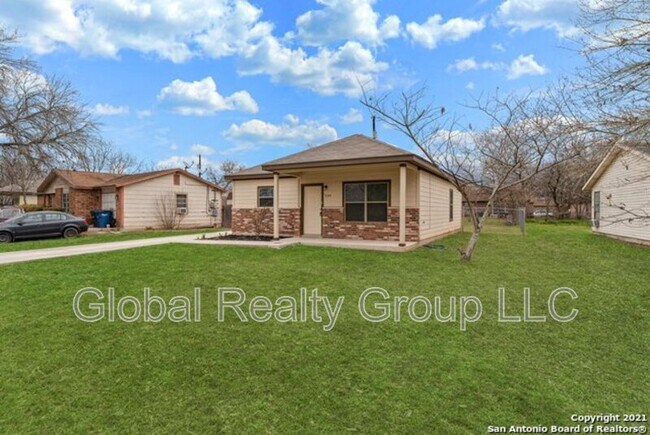 1534 Lahn Rd in New Braunfels, TX - Building Photo - Building Photo