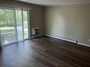 6578 Lake Rd in Windsor, WI - Building Photo - Building Photo