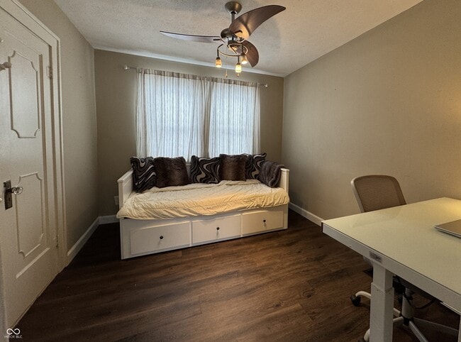 6186 Evanston Ave in Indianapolis, IN - Building Photo - Building Photo