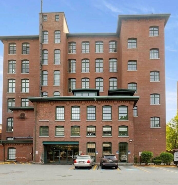 200 Market St in Lowell, MA - Foto de edificio