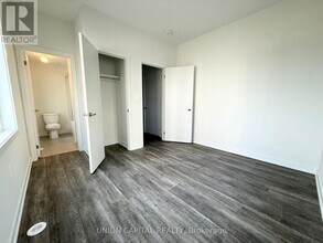 30 Bullata Ln in Richmond Hill, ON - Building Photo - Building Photo