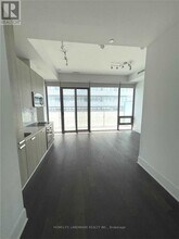 50A Charles St E in Toronto, ON - Building Photo - Building Photo