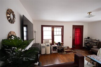 610 Mitchell St in Ithaca, NY - Building Photo - Building Photo