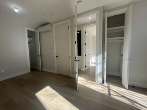 727 DeKalb Ave in Brooklyn, NY - Building Photo - Building Photo
