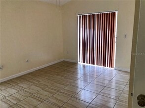 7698 Pine Fork Dr in Orlando, FL - Building Photo - Building Photo