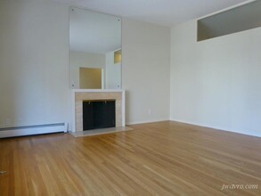 2335 Pacific Ave in San Francisco, CA - Foto de edificio - Building Photo