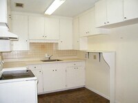 1201 Adams St photo'