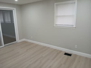 98 Melville Ct in Brockton, MA - Building Photo - Building Photo