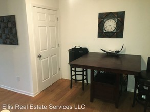 3953 Warwick Blvd in Kansas City, MO - Building Photo - Building Photo