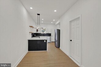 2117 S Alden St in Philadelphia, PA - Building Photo - Building Photo