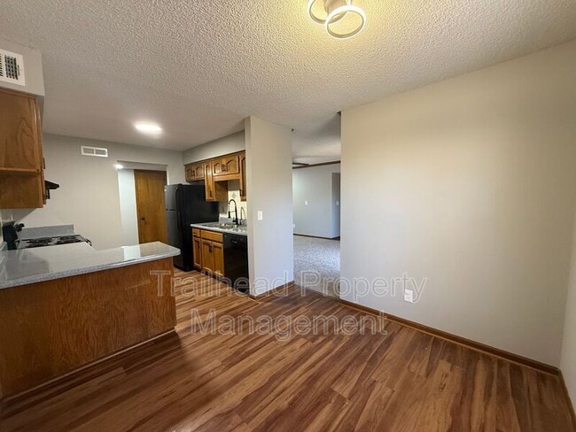 3413 NW Duncan Rd in Blue Springs, MO - Building Photo - Building Photo