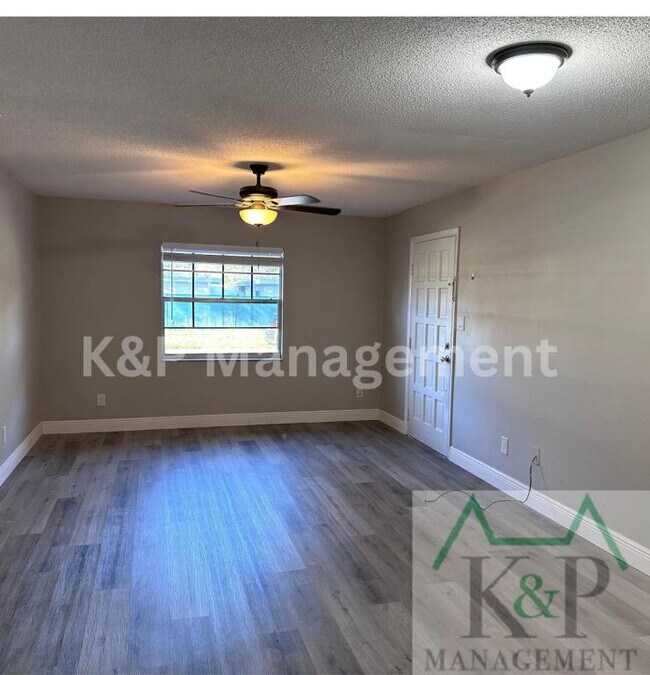 515 Duchess Ct in Lakeland, FL - Building Photo - Building Photo