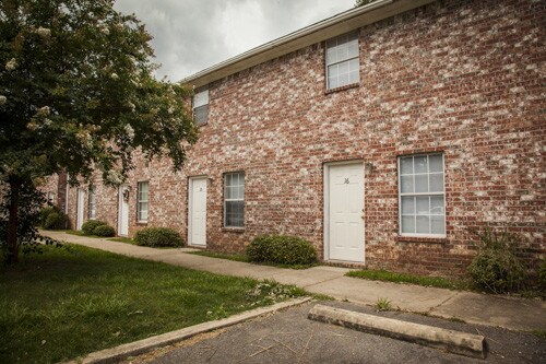 402 N 39th Ave in Hattiesburg, MS - Building Photo