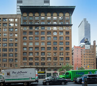 The Adlon in New York, NY - Foto de edificio - Building Photo