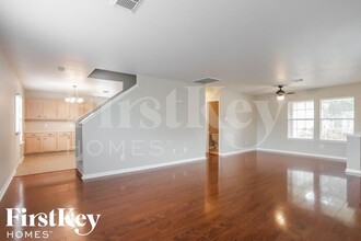 3015 E Legends Bend Dr in Spring, TX - Building Photo - Building Photo