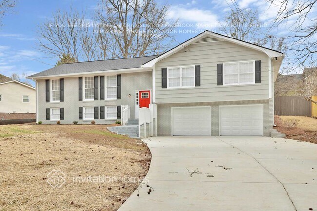 2082 Cezar Dr in Kennesaw, GA - Building Photo - Building Photo