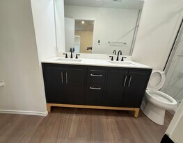 1406 Cougar Country in San Antonio, TX - Building Photo