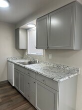 108 SE Cleveland Ave in Bend, OR - Building Photo - Building Photo