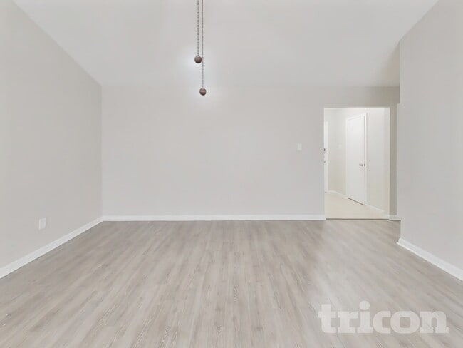 23110 Newgate Dr in Spring, TX - Foto de edificio - Building Photo