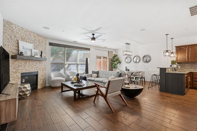 property at 2653 Jacobson Dr