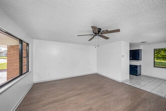 4303 NW Williams Ave in Lawton, OK - Building Photo - Building Photo