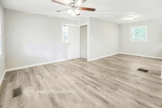 502 Dollar Mill Rd SW in Atlanta, GA - Building Photo - Building Photo