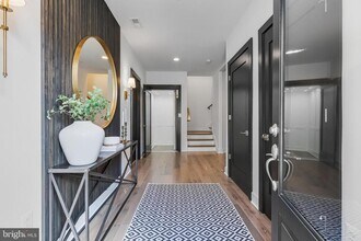 8201 River Rd in Bethesda, MD - Building Photo - Building Photo