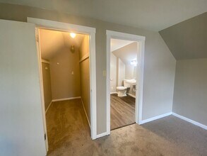 1436 E Racine Ave in Waukesha, WI - Building Photo - Building Photo