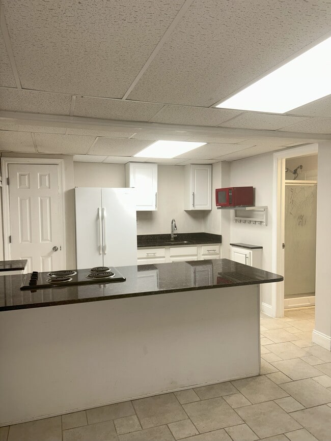 14 Mayfair Pl, Unit 14A Mayfair Place
