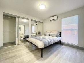 1490 NW 55th Terrace in Miami, FL - Building Photo - Building Photo