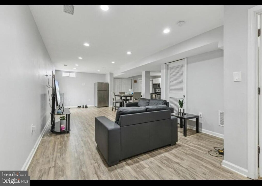 14508 Kestral Ct in Woodbridge, VA - Building Photo