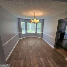 310 Pecan Wood Cir in Fairburn, GA - Building Photo - Building Photo