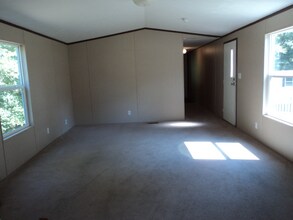 318 Bridges St in Inman, SC - Building Photo - Building Photo