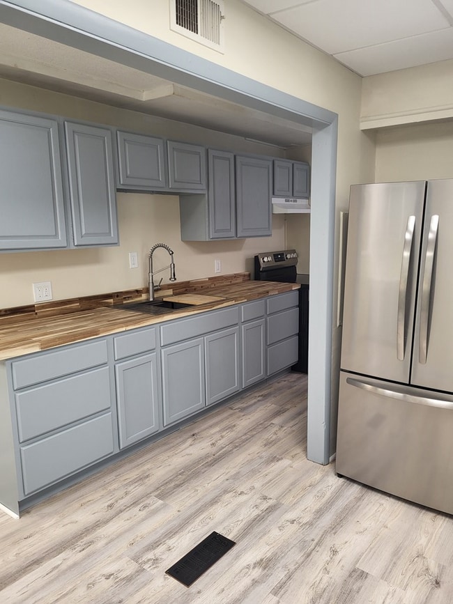 property at 267 E 1st St